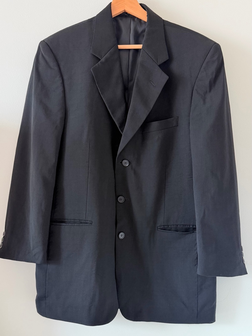 Today’s Man Black Wool Suit Tops